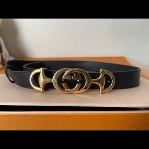 Gucci horsebit Belt size 80.